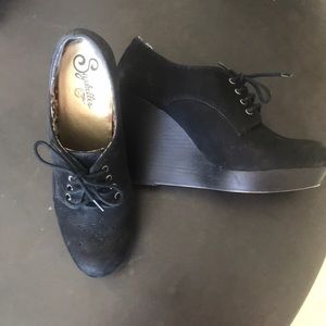 Seychelles Black Bootie